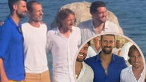 Fotografija s Korčule ujedinila Balkan, svi su vidjeli šta je Đoković napisao na majici za Modrića