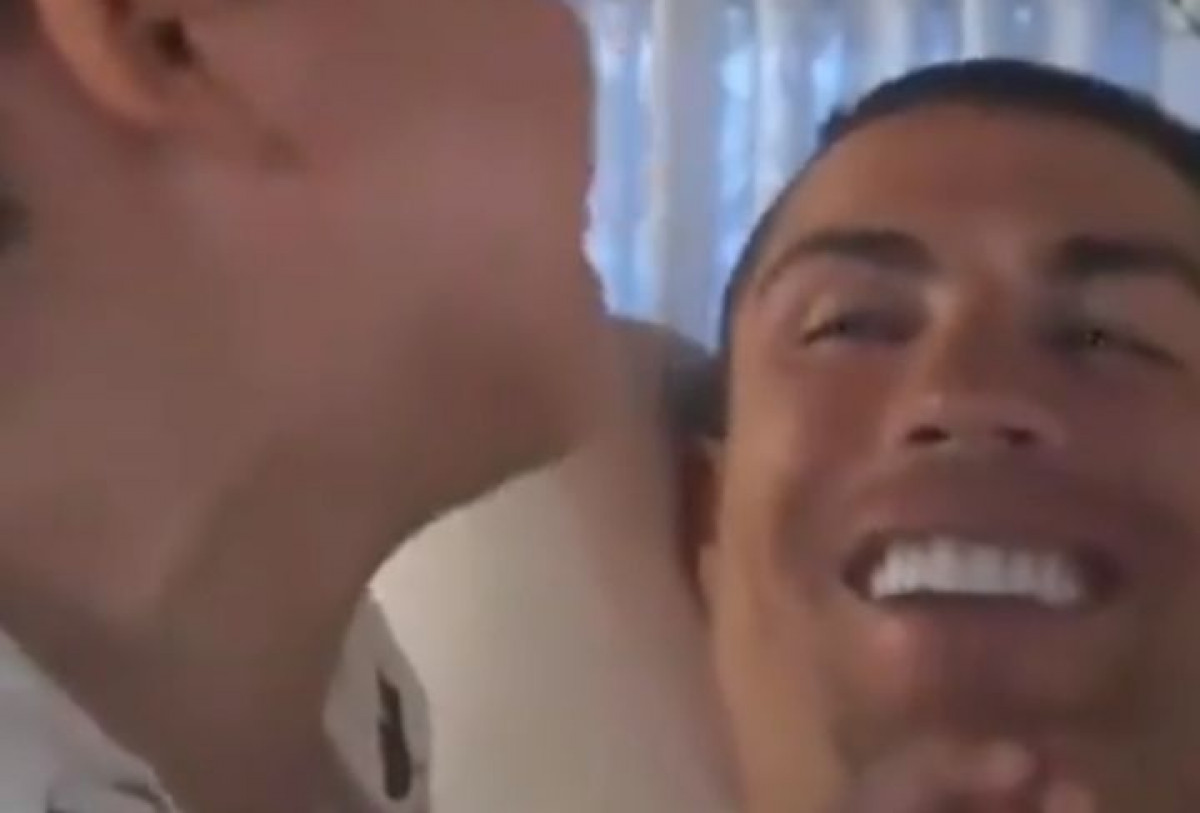 Smijeh do suza: Cristiano Ronaldo naučio najmlađeg sina kako da kaže "Siuuu"