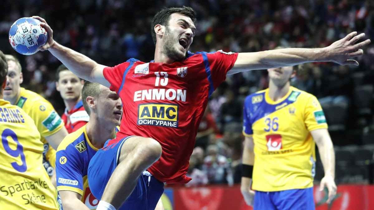 Sjajni Nenadić na kraju sezone napušta Veszprem Sjajni Nenadić na kraju sezone napušta Veszprem
