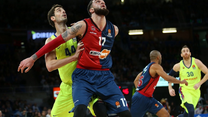 Barca nadigrala Baskoniu, Penava bez minutaže