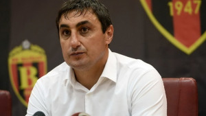 Sedloski i zvanično na Pecari, potpisao dvogodišnji ugovor