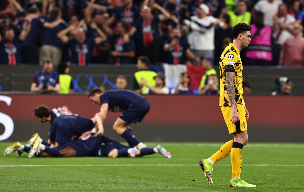 Sinoć igrao finale Lige prvaka, danas odbio igrati za reprezentaciju: "Samo mi je poslao SMS" Sinoć igrao finale Lige prvaka, danas odbio igrati za reprezentaciju: "Samo mi je poslao SMS"