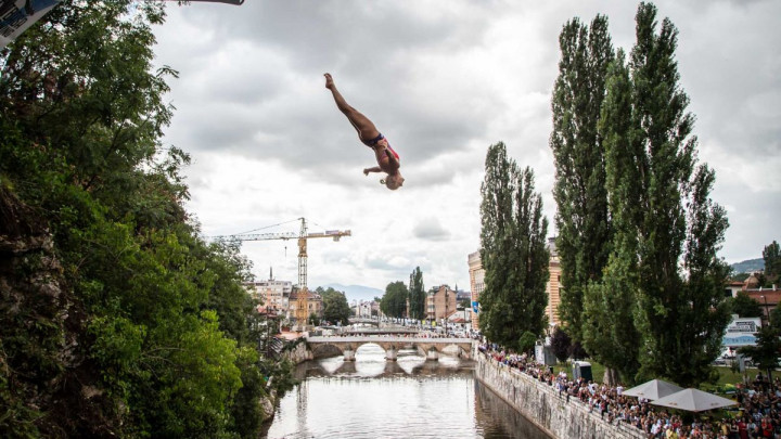 Sarajevska uvertira pred Red Bull Cliff Diving takmičenje u Mostaru