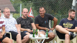 Šta je fudbal u BiH bez meze, piva i rakije?