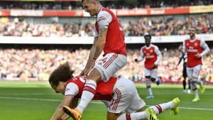 Arsenal traži vrtoglavu sumu za Xhaku