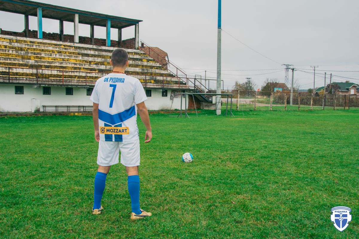 Mozzart podržava mali i veliki fudbal: Novi dresovi stigli u Doboj i Novo Goražde