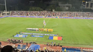 Sreća pa UEFA ne dozvoljava mečeve protiv Srbije: Rumuni u srcu Prištine osjetili šta znači prezir!