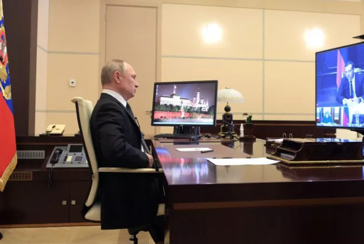 Nogometaš rekao Putinu da "priča gluposti", mogao bi požaliti zbog toga Nogometaš rekao Putinu da "priča gluposti", mogao bi požaliti zbog toga