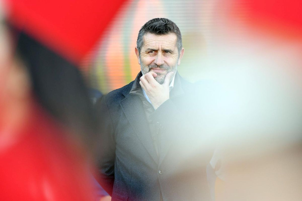 Dinamo se pati u Varaždinu: "Valjda je sada svima jasno zašto sjedi na klupi" Dinamo se pati u Varaždinu: "Valjda je sada svima jasno zašto sjedi na klupi"
