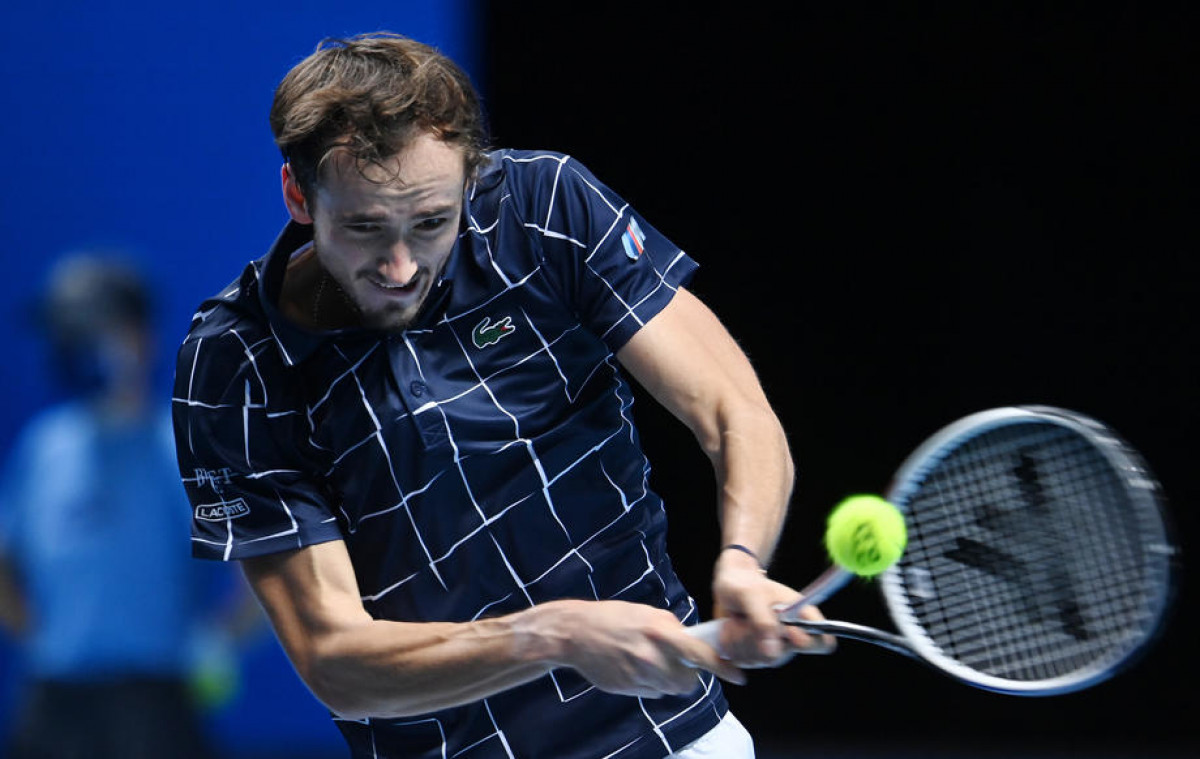 Sjajni Danil Medvedev razbio Đokovića i plasirao se u polufinale ATP Mastersa u Londonu
