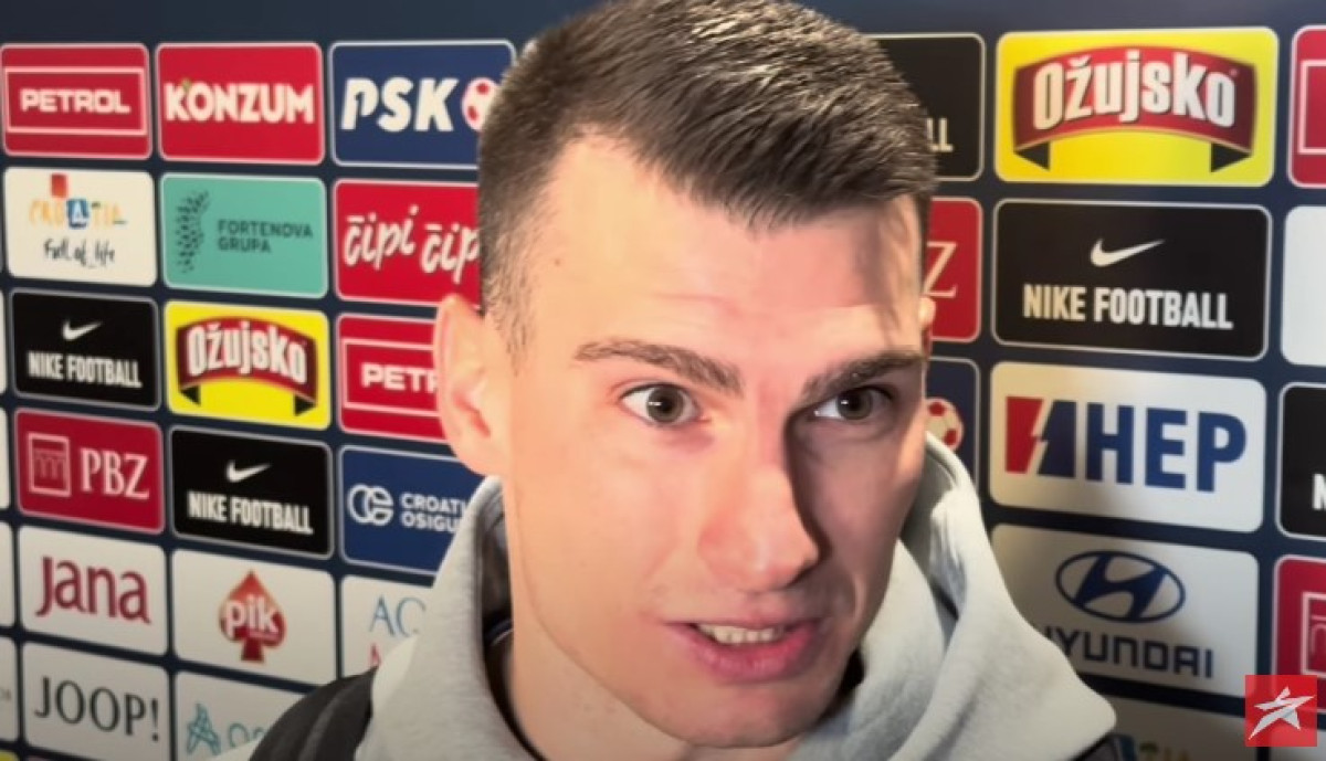 Dominik Livaković nasmijao sve u mix zoni: "Bitna je odbrana, pusti noge" Dominik Livaković nasmijao sve u mix zoni: "Bitna je odbrana, pusti noge"