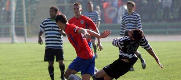 Pred vodećim dvojcem teška gostovanja