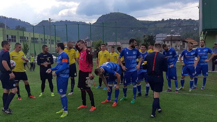 Mace o spornim porukama: Sve je namontirano s ciljem da se napakuje Ajdinu!