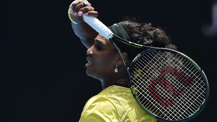Serena lagano do četvrtfinala, Šarapova bolja od Benčić