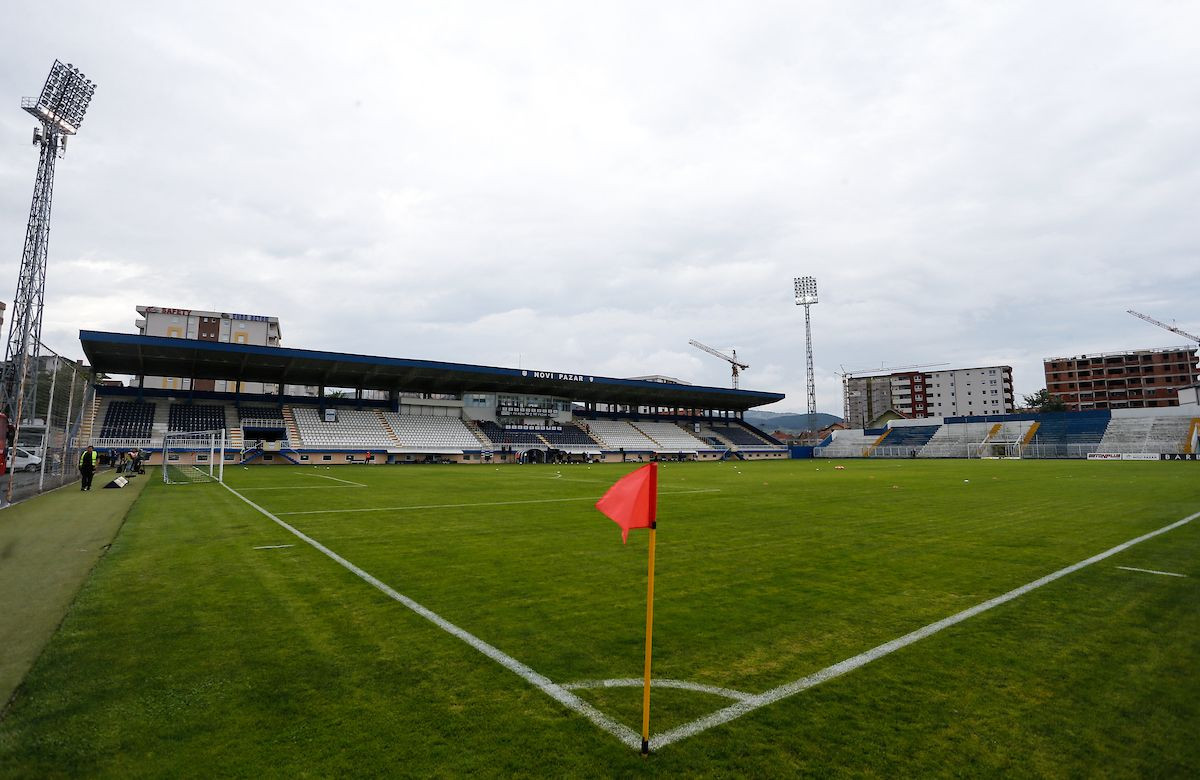 Partizan je u Novom Pazaru dočekan pjesmom iz BiH, a poruka u istoj ne može biti jasnija