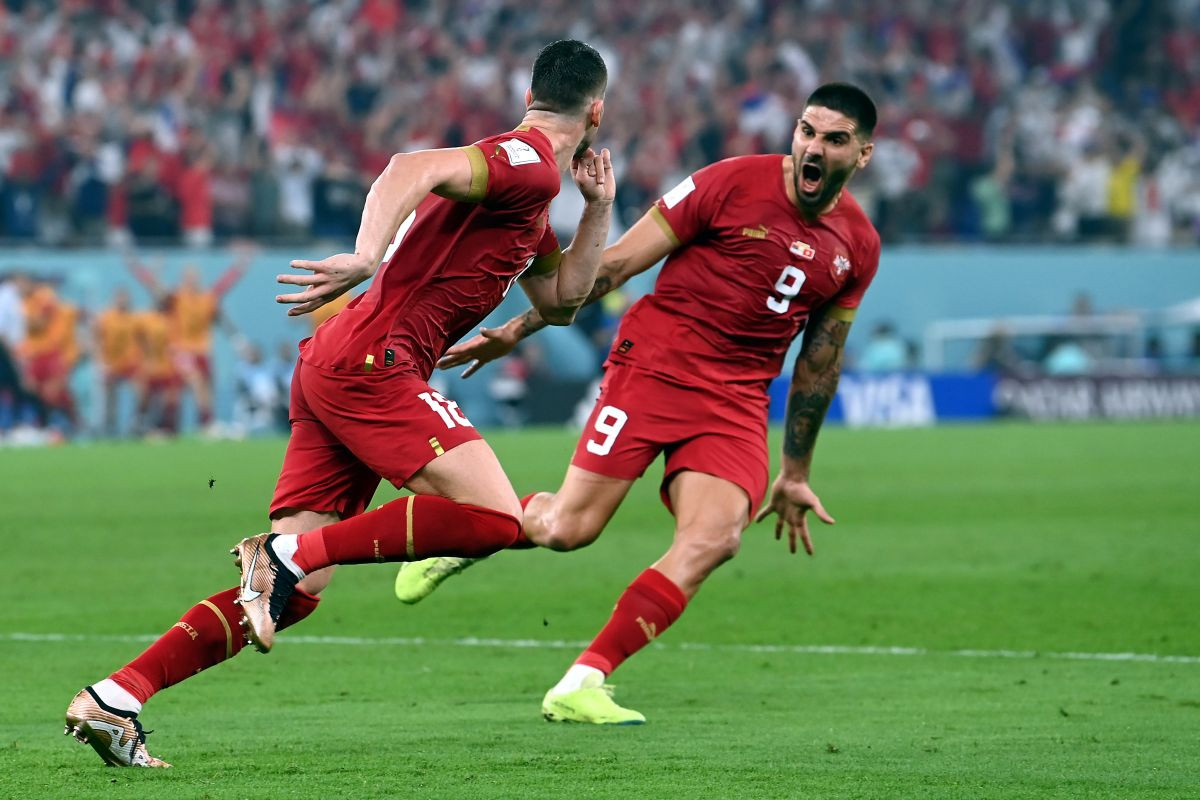 Da li ovo Mourinho samo mašta ili bi mogli vidjeti spektakularan transfer: Srbin mijenja Džeku?