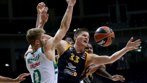 Khimki sa samo osam košarkaša u rosteru poražen od Žalgirisa
