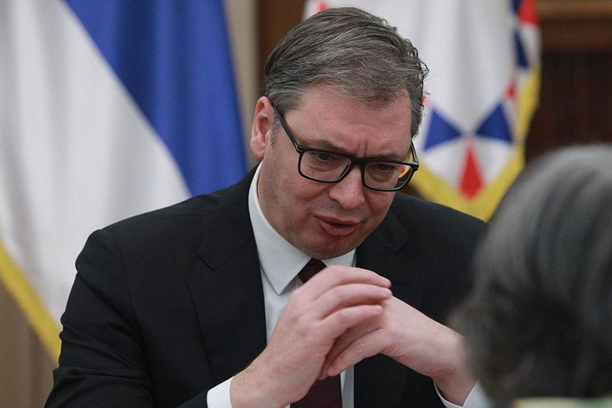Pao je bivši reprezentativac i vojnik režima, Vučić na rubu suza: "Predsjedniče, izvinite što..." Pao je bivši reprezentativac i vojnik režima, Vučić na rubu suza: "Predsjedniče, izvinite što..."