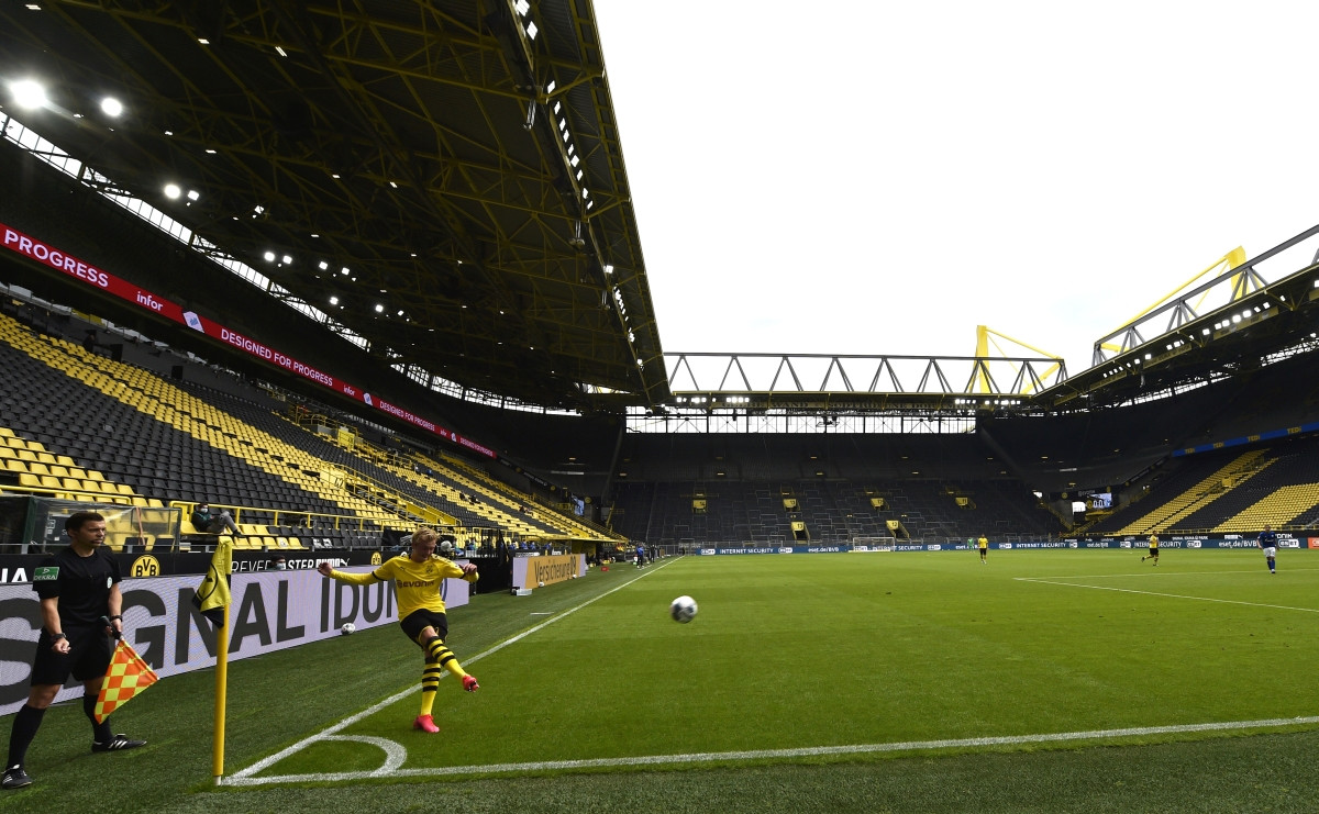 Borussija Dortmund je jučer pronašla način da se osjeti "prisustvo" navijača Borussija Dortmund je jučer pronašla način da se osjeti "prisustvo" navijača