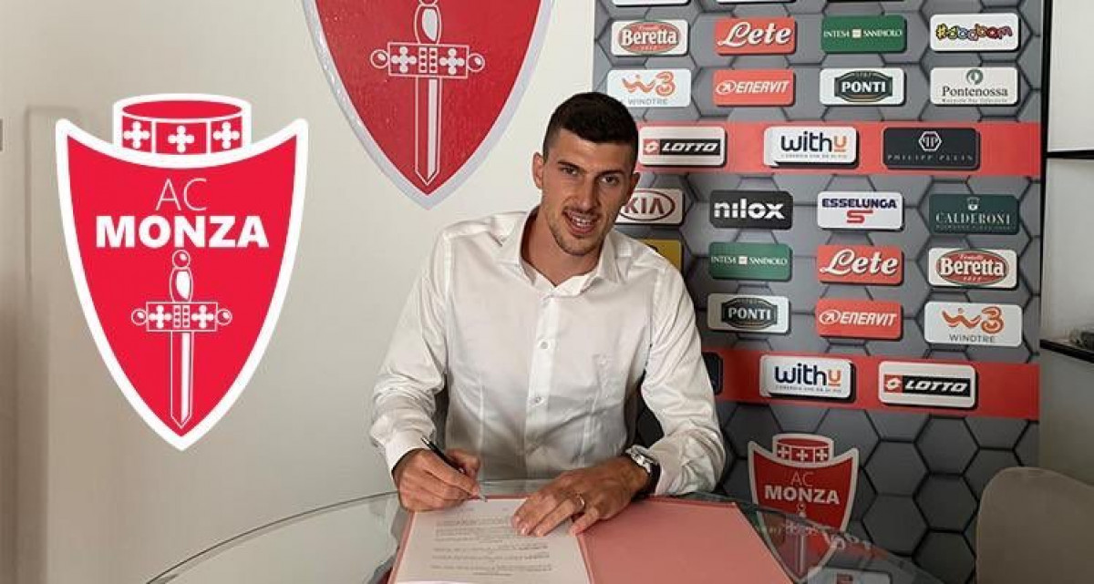 Mirko Marić zvanično potpisao za Monzu, a zbog transfera i u Širokom Brijegu zadovoljno trljaju ruke Mirko Marić zvanično potpisao za Monzu, a zbog transfera i u Širokom Brijegu zadovoljno trljaju ruke