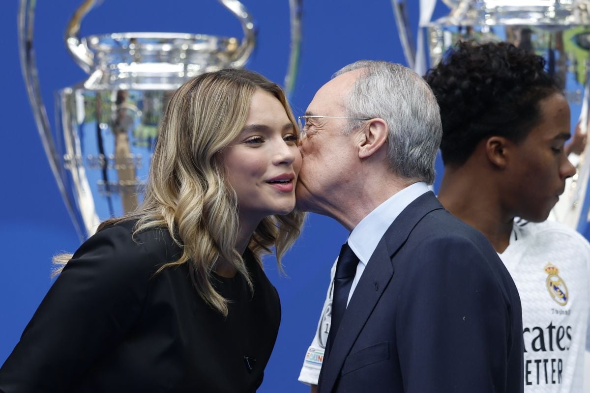 Novoj zvijezdi Reala ništa nije jasno, Perez ne da da se skandira njegovo ime: "To zabranjujem!" Novoj zvijezdi Reala ništa nije jasno, Perez ne da da se skandira njegovo ime: "To zabranjujem!"