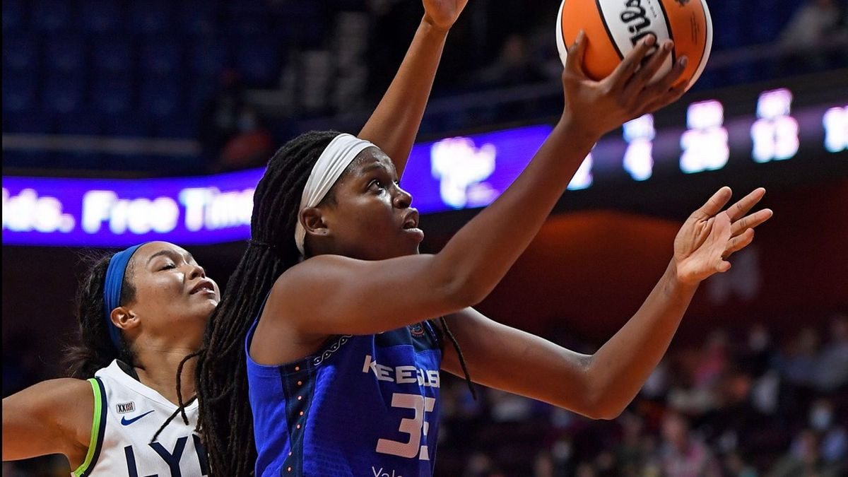 Dama s Bahama ne prestaje dominirati: Sjajna Jones top tema WNBA lige 