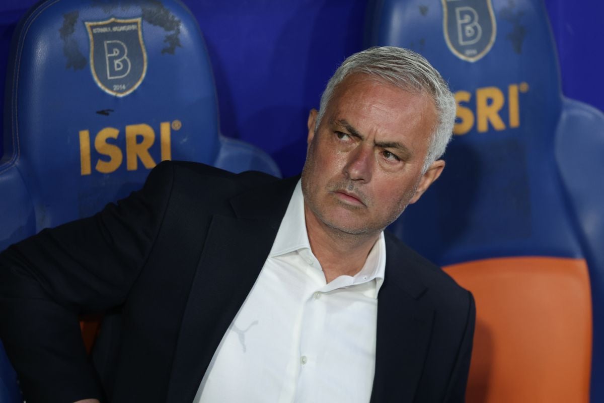 Mourinho želi kao selektor da ide na Mundijal, otkrio i s kojom reprezentacijom će to uraditi Mourinho želi kao selektor da ide na Mundijal, otkrio i s kojom reprezentacijom će to uraditi