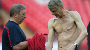 Ko bi rekao da ja ista osoba u pitanju? 72-godišnji Wenger šokirao fotografijom sa plaže 