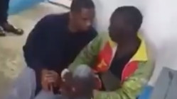 Nezapamćena scena: Pogledajte šta je Samuel Eto'o napravio čovjeku koji ga je umalo ubio