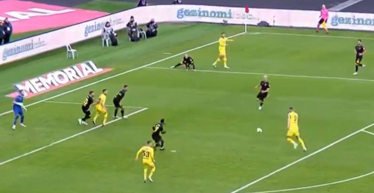 Čekao i dočekao: Fenerbahce bez milosti prema fenjerašu, zabio i Džeko!