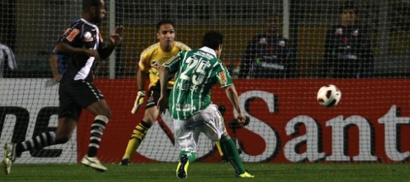 Navijači napali Palmeirasovog nogometaša