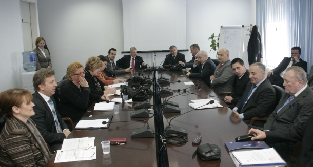 Klubovi iz Federacije dužni 11.5 miliona KM! Klubovi iz Federacije dužni 11.5 miliona KM!