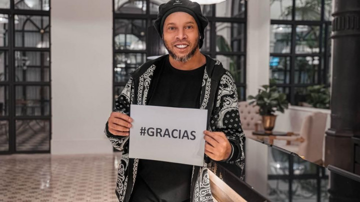 Ronaldinho se oglasio po prvi put nakon što je uhapšen: "Sve ovo je veoma teško..."