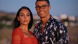 Georgina i djeca jedva čekaju da Ronaldo ide na gostovanje da se "pošteno najedu"