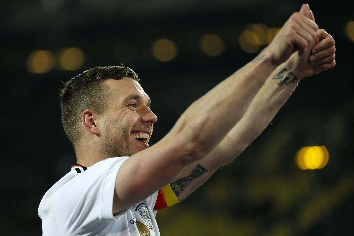 Lukas Podolski završio sve špekulacije o novom timu Lukas Podolski završio sve špekulacije o novom timu
