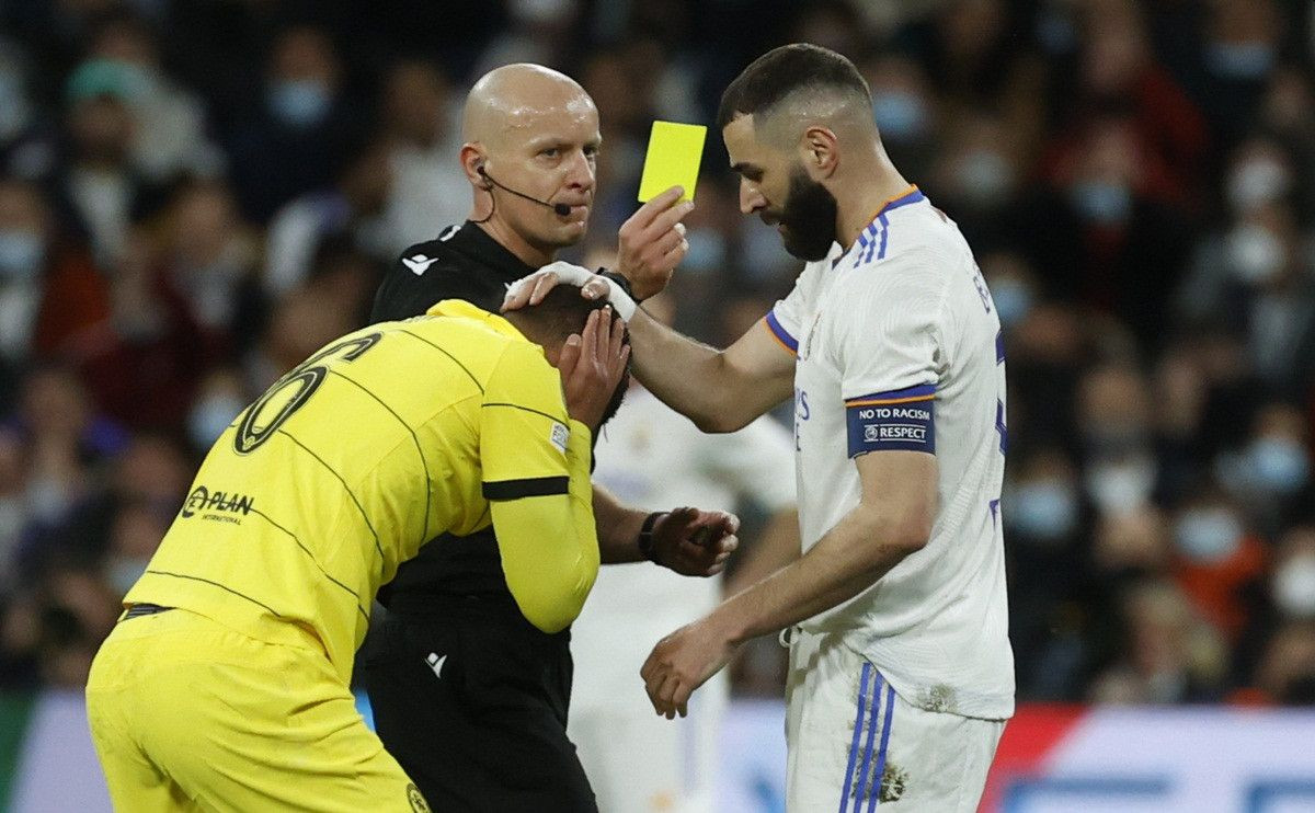 Nakon velikih prigovora na suđenje: Čelnici FIFA-e otkrili ko će suditi finale Mundijala Nakon velikih prigovora na suđenje: Čelnici FIFA-e otkrili ko će suditi finale Mundijala