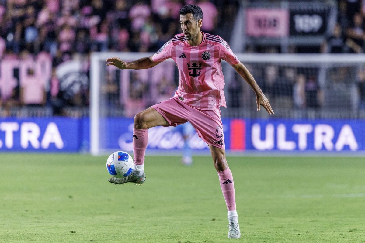 Legendarni Sergio Busquets okačio kopačke 'o klin' Legendarni Sergio Busquets okačio kopačke 'o klin'