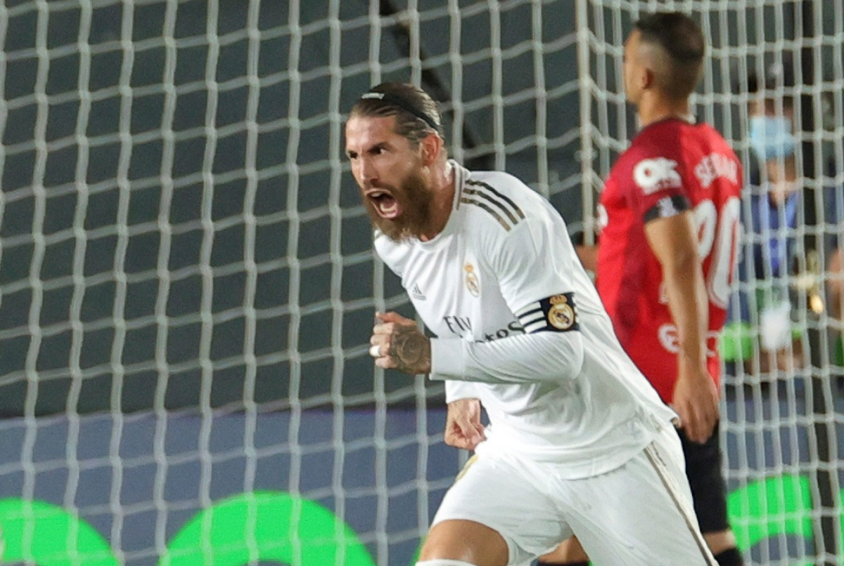 Zidane: Ramos mora završiti karijeru u Realu