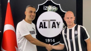 Blagojević i službeno u novom klubu 