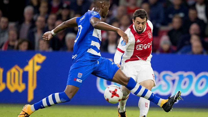 Fudbaler Ajaxa izabrao Wolfsburg ispred Napolija