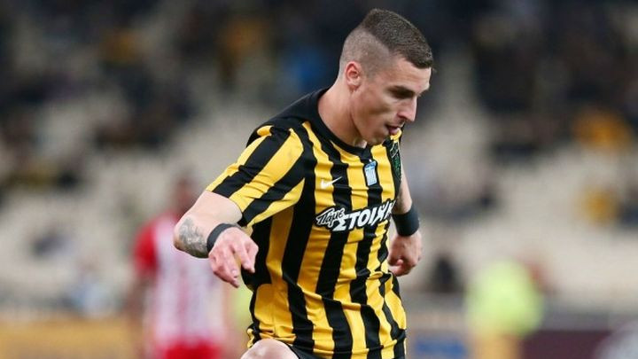 Velika glupost Vranješa, AEK ostao bez duple krune