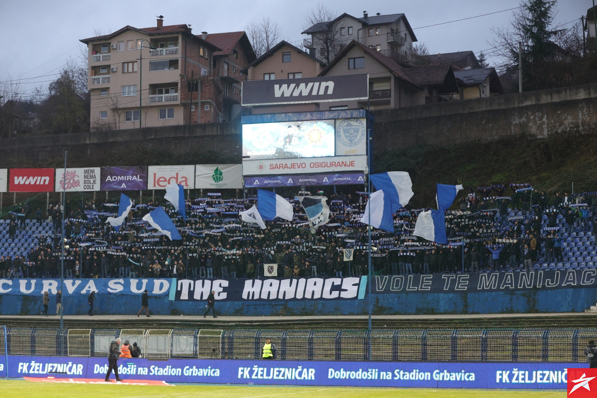 Manijaci poslali emotivnu poruku na desetu godišnjicu od tragedije i ubistva Mirze Raščića Manijaci poslali emotivnu poruku na desetu godišnjicu od tragedije i ubistva Mirze Raščića