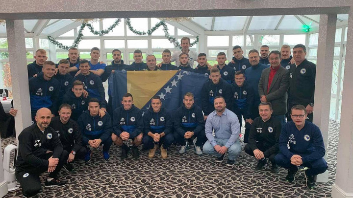 Ambasador BiH u Velikoj Britaniji podržao Zmajiće