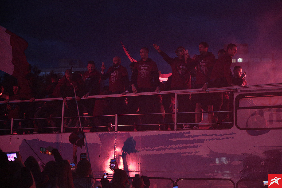 Šampion BiH još uvijek na sredini vage: Šta čeka Sarajevo u Ligi prvaka? Šampion BiH još uvijek na sredini vage: Šta čeka Sarajevo u Ligi prvaka?