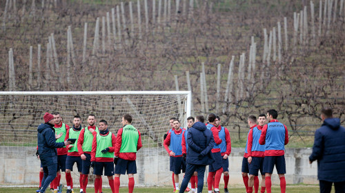 Jakirović novitetima radi na "team-buildingu" Plemića, vide se i prvi rezultati
