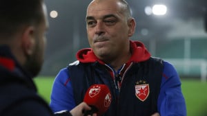 Mnogi su ga vidjeli kao novog trenera Crvene zvezde, on uprskao sve u najvažnijem meču: "Žao mi je" 