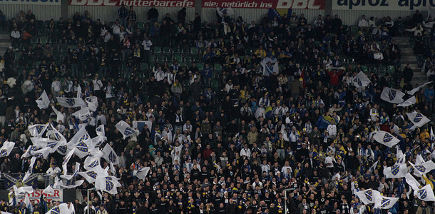 Prepustite fudbal pravim navijačima Prepustite fudbal pravim navijačima