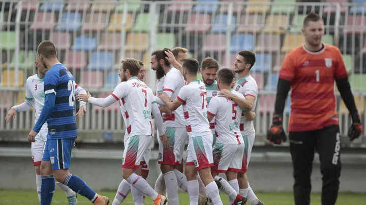 Olimpik slavio protiv Famosa