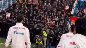 Pomračenje uma navijača i fudbalera Zvezde: Gleda li ovo Aleksander Čeferin?