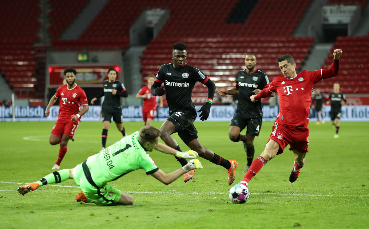 Robert Lewandowski u zadnjim sekundama Bayernu donio pobjedu u Leverkusenu Robert Lewandowski u zadnjim sekundama Bayernu donio pobjedu u Leverkusenu